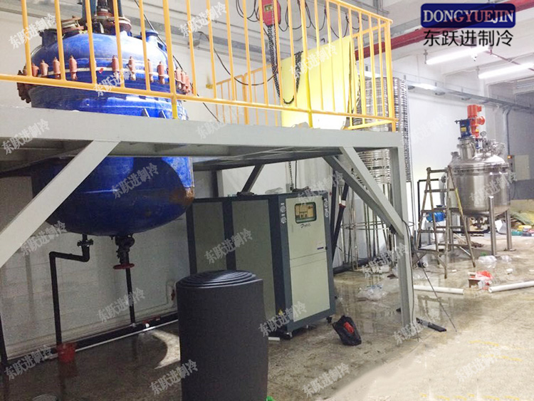低溫冷水機(jī)多少錢(qián) 低溫冷水機(jī)多少錢(qián)